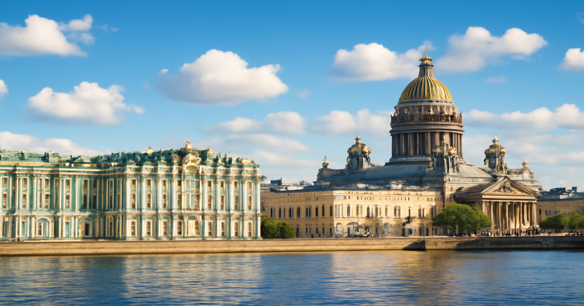 Explore the достопримечательности Санкт-Петербурга with stunning views of the Эрмитаж and Собор Святого Исаака.