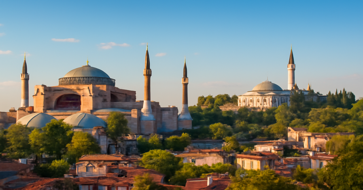 Explore the достопримечательности Стамбула with iconic landmarks like Hagia Sophia and Topkapi Palace.