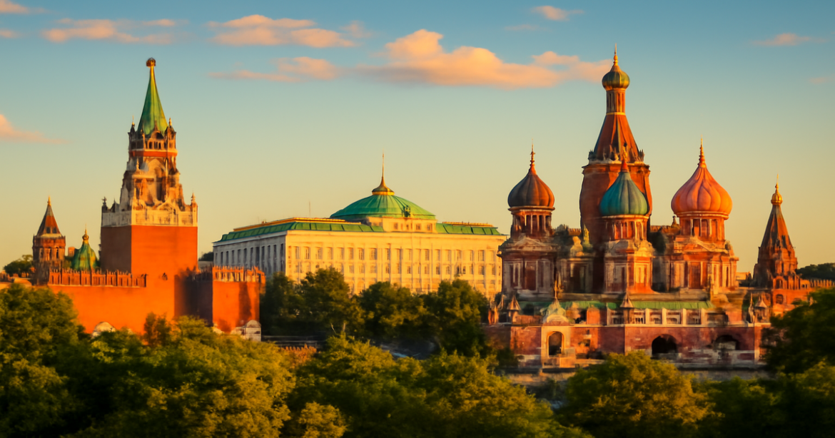 Explore the beauty of the city with captivating экскурсии по Москве showcasing its rich history.