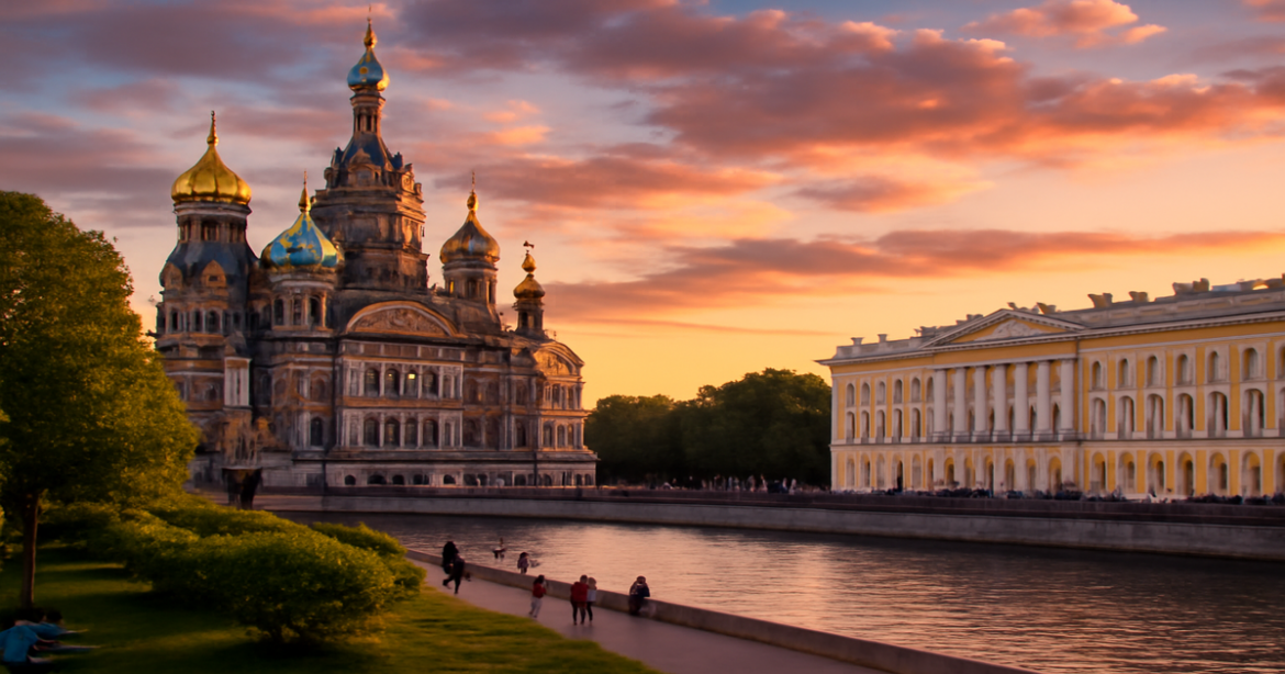 Discover что посмотреть в Санкт-Петербурге through a breathtaking view of its iconic landmarks.